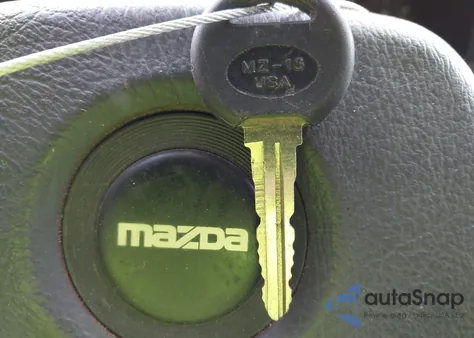 1988 Mazda 626 из США, поврежденный, VIN JM1GD2225J1506089